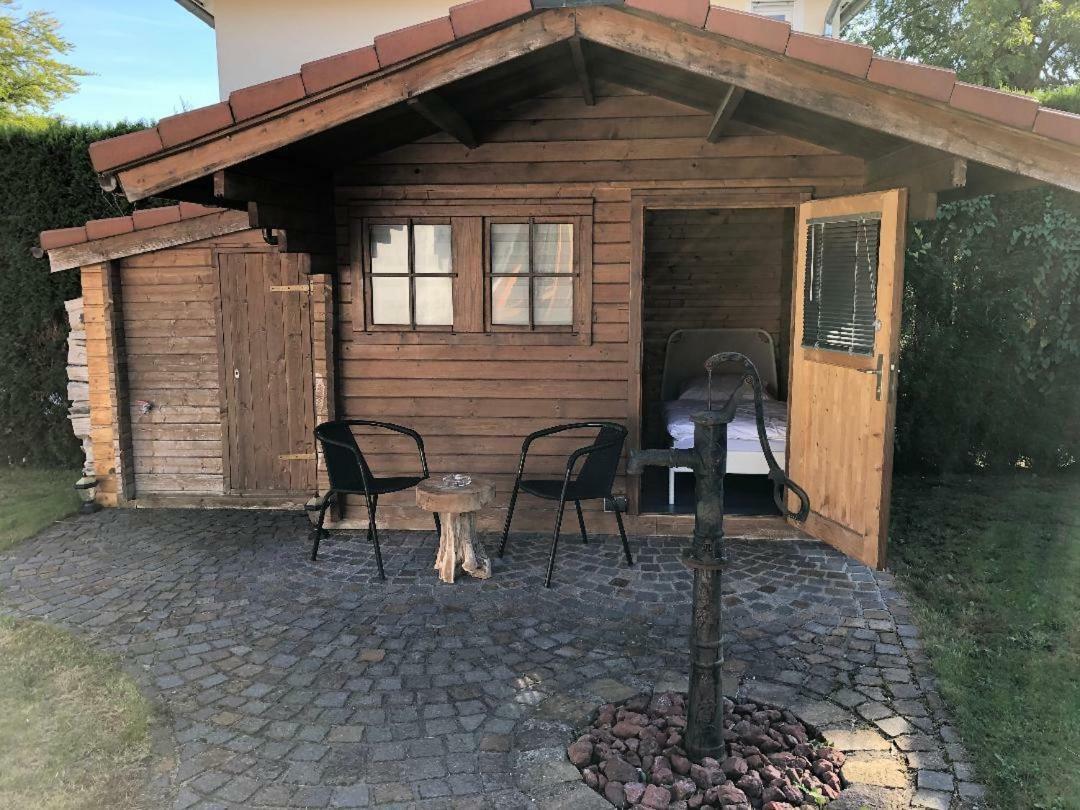 94 - Private Rooms Eichenau Buitenkant foto